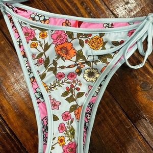 Maaji reversible swim bottom (never worn no tags)